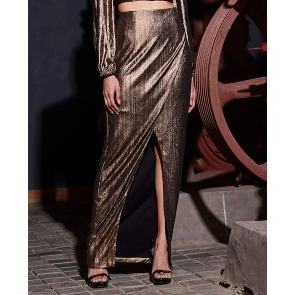 Manika Nanda Gold Maxi Skirt‎